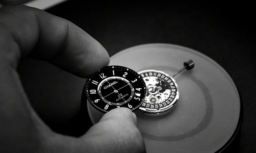 【廣州手表維修附近哪里】柏萊士腕表后蓋更換注意事項